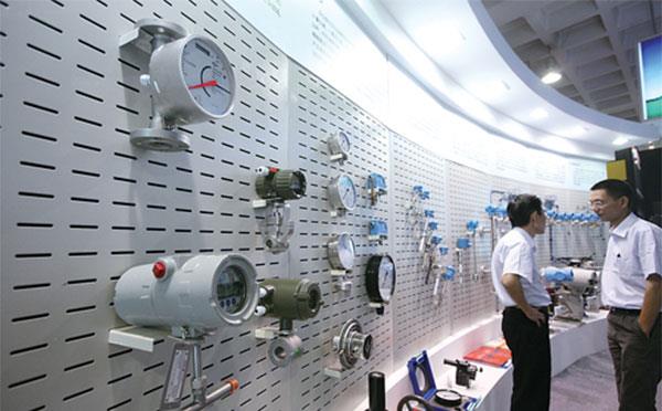 昌暉自動化儀表展示柜 - http://www.gzmengda.com/