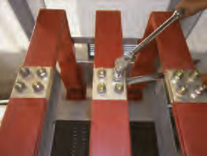 配電盤(開關柜)內母排安裝